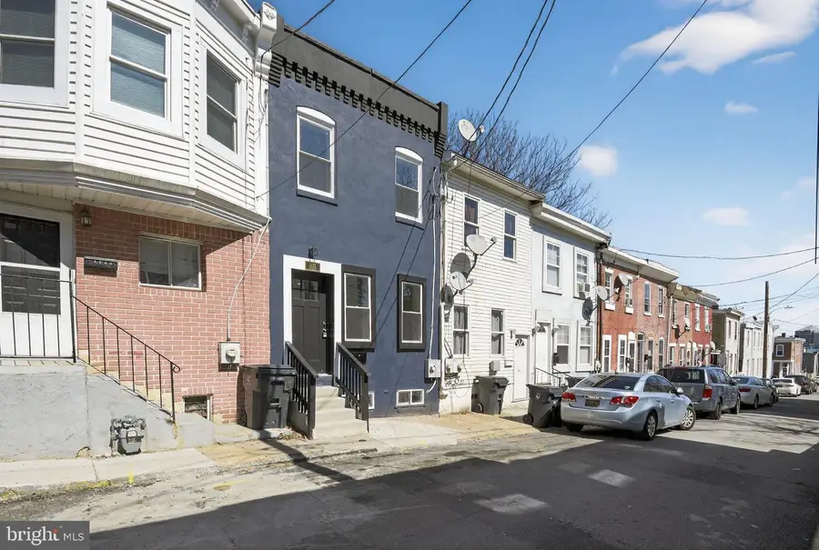 1123 Pleasant St, Wilmington, DE 19805 - #3