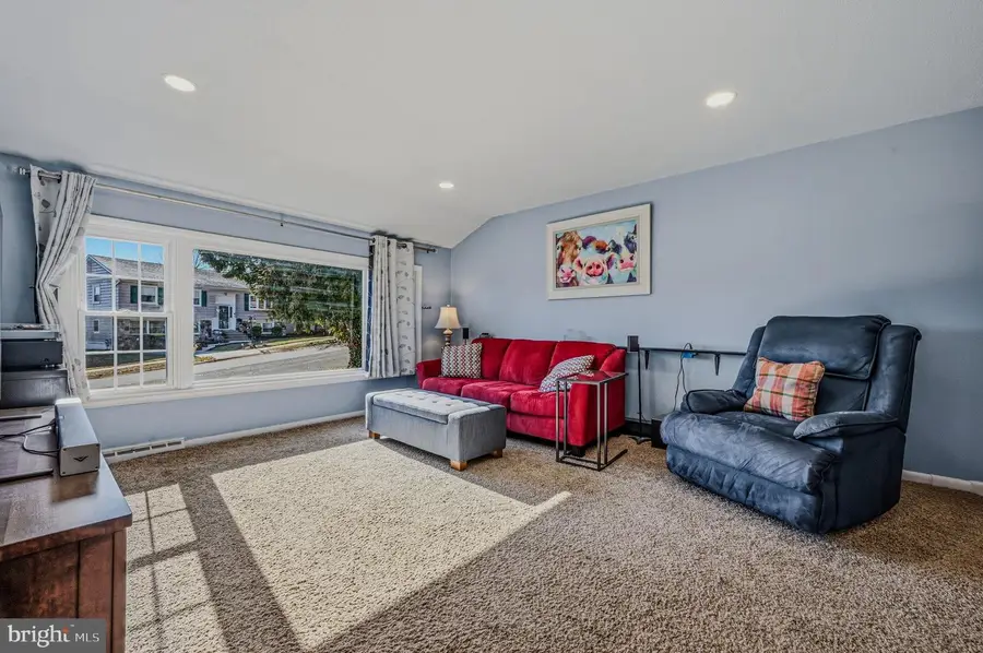 106 N Dillwyn Rd, Newark, DE 19711 - #3