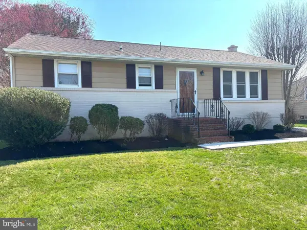 49 Spring Lake Dr, NEWARK, DE 19711