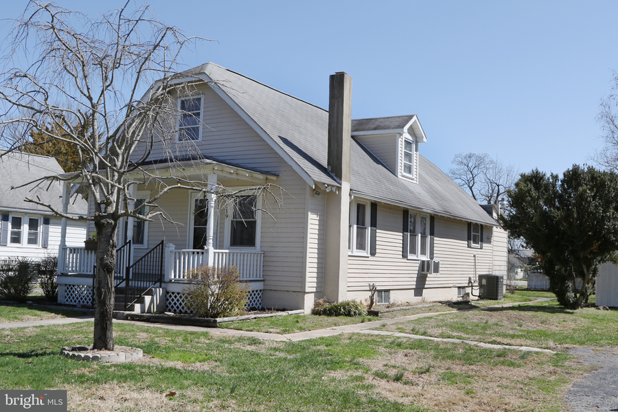 519 Clinton St, Delaware City, DE 19706 - #2