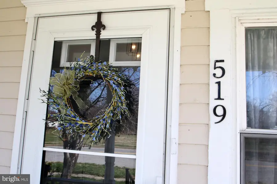 519 Clinton St, Delaware City, DE 19706 - #3