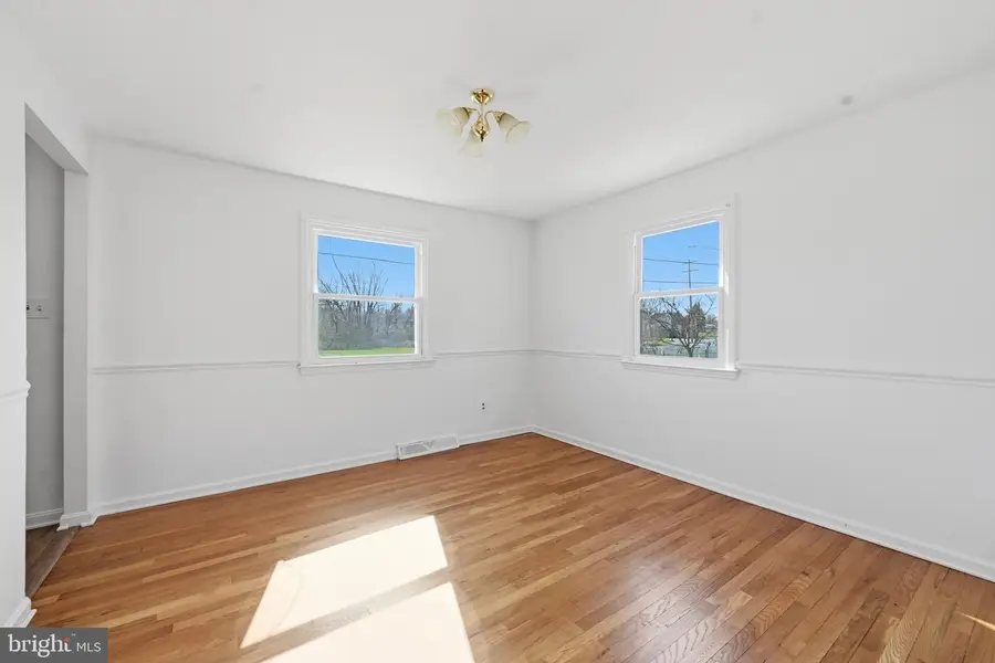 3087-1/2 New Castle Ave, New Castle, DE 19720 - #2