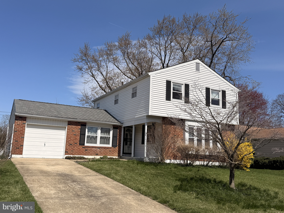 3317 Altamont Dr, Wilmington, DE 19810 - #1