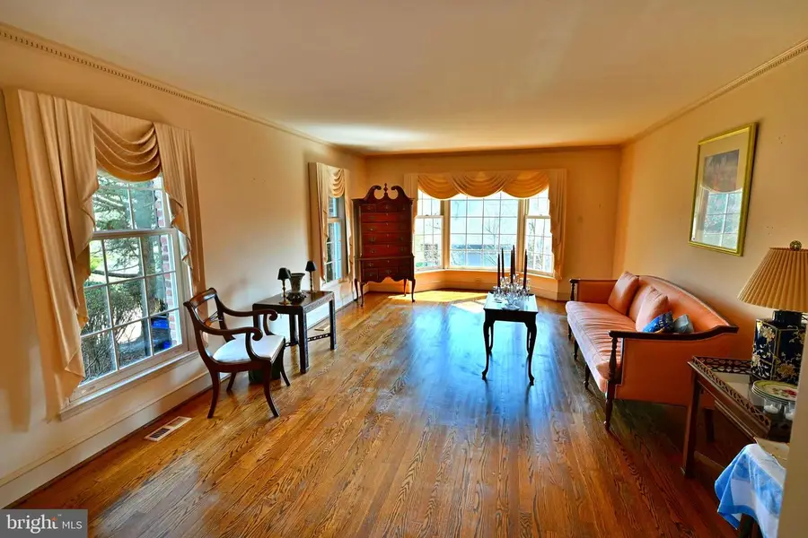 27 Raphael Rd, Hockessin, DE 19707 - #2