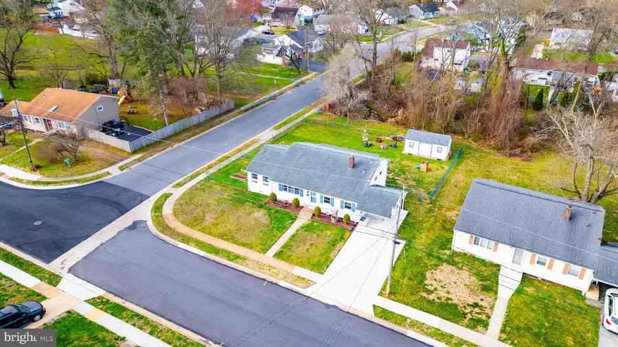 64 W Stephen Dr, Newark, DE 19713 - #2