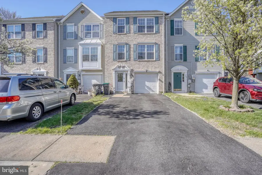 360 N Barrington Ct, Newark, DE 19702 - #3