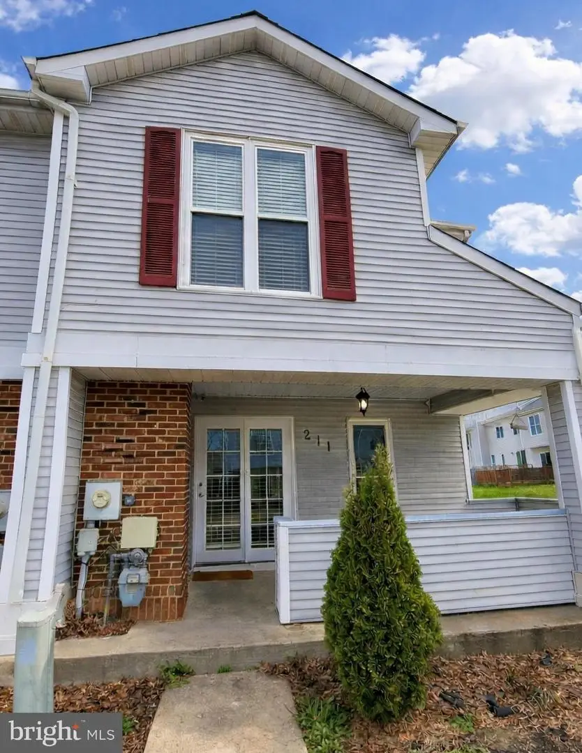 211 Lake Arrowhead Cir, Bear, DE 19701 - #2