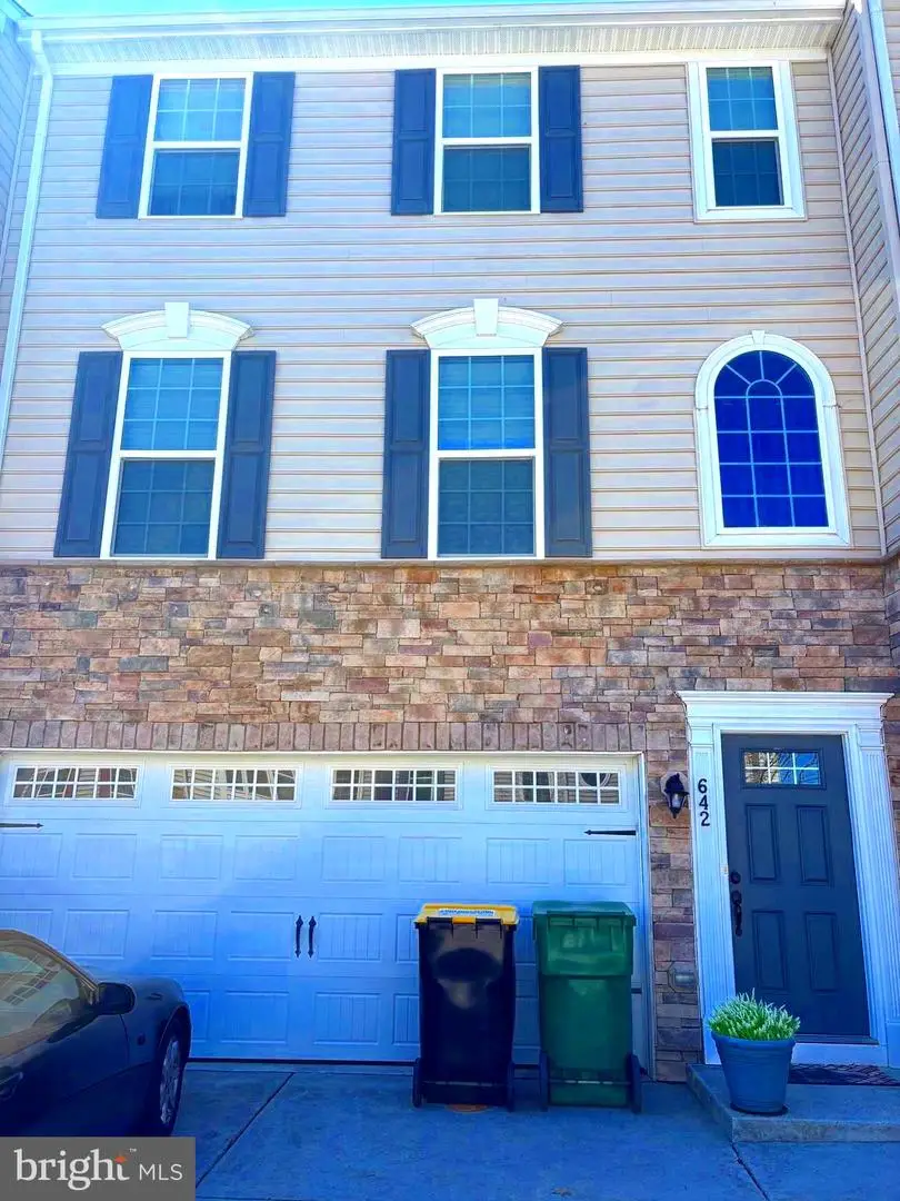 642 Barrie Rd, Middletown, DE 19709 - #2