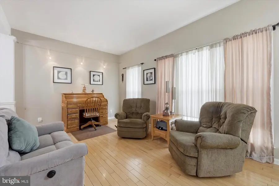 825 W Boxborough Dr, Wilmington, DE 19810 - #3