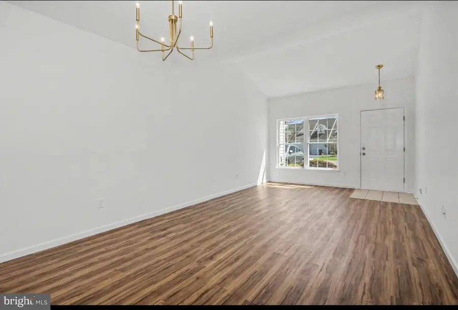 458 Sweetman Dr, Bear, DE 19701 - #2