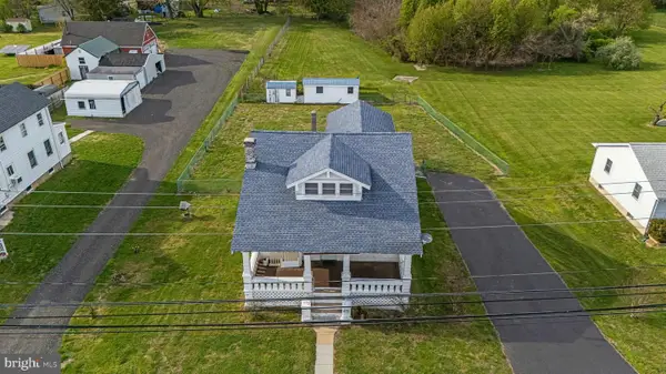 135 Main St, TOWNSEND, DE 19734