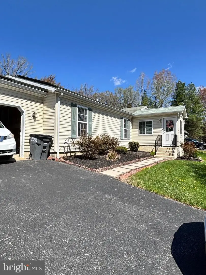 504 Madison St, Delaware City, DE 19706 - #2