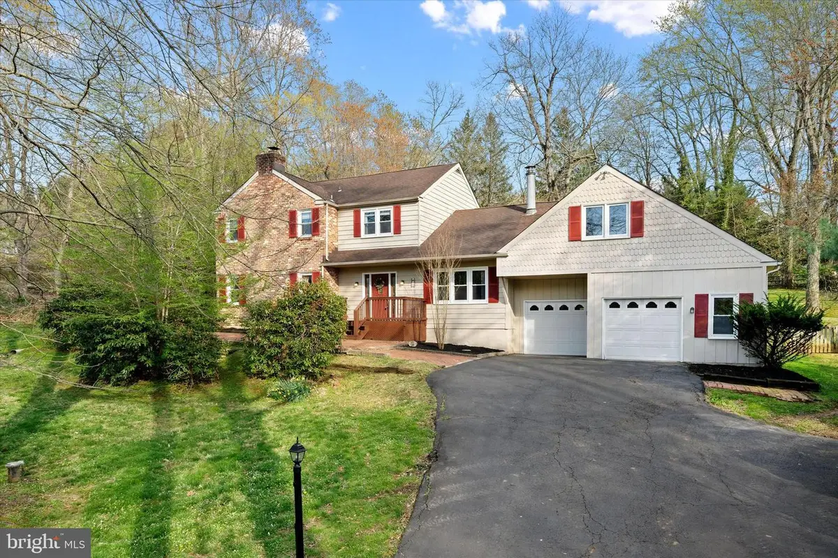 15 Covered Bridge Ln, Newark, DE 19711 - #1