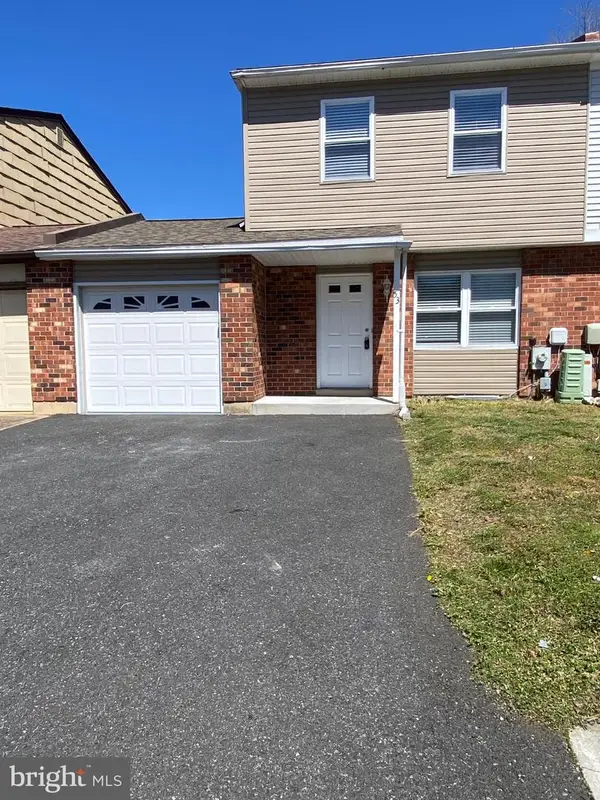 53 Bradley Dr, NEWARK, DE 19702