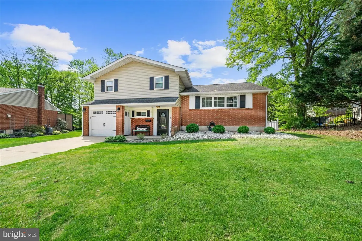 2201 Jamaica Dr, Wilmington, DE 19810 - #1