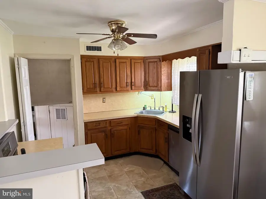 1313 Idlewood Rd, Wilmington, DE 19805 - #2