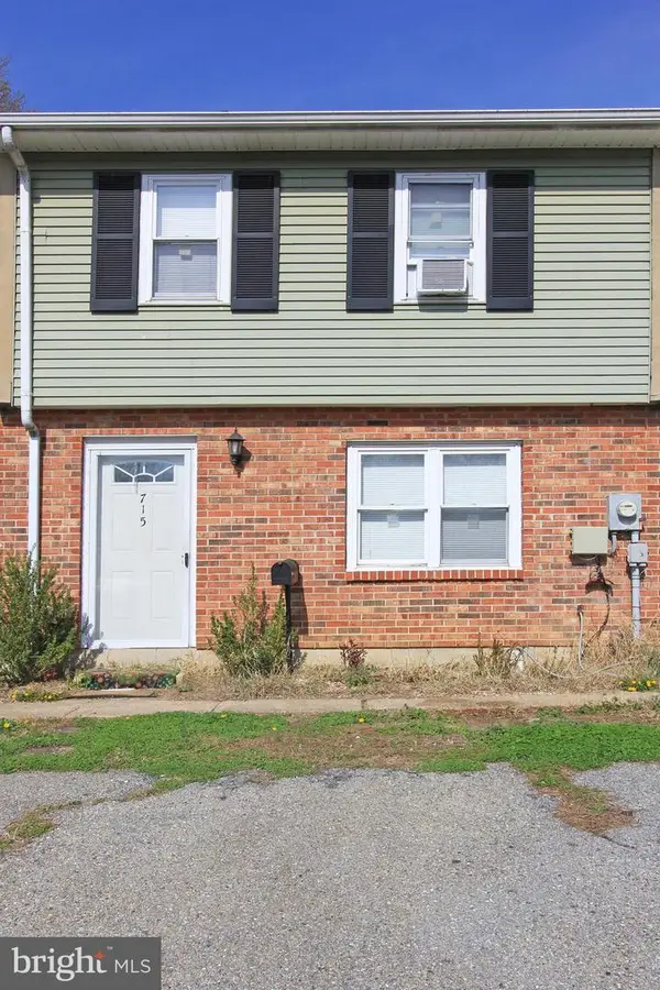 715 Kilgor Ct, NEWARK, DE 19702