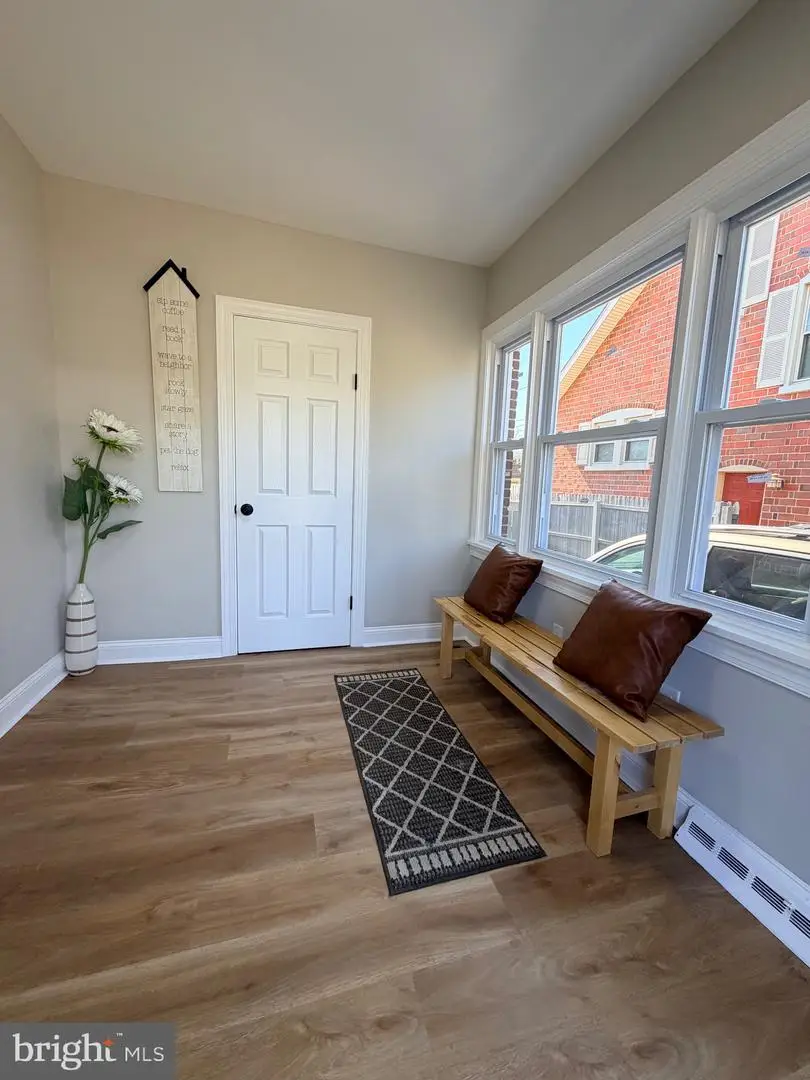 402 Grove Ave, Wilmington, DE 19809 - #3