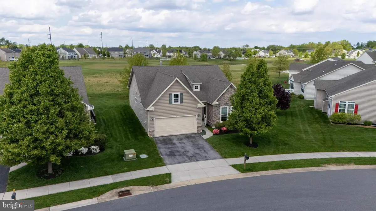 643 Southerness Dr, Townsend, DE 19734 - #1