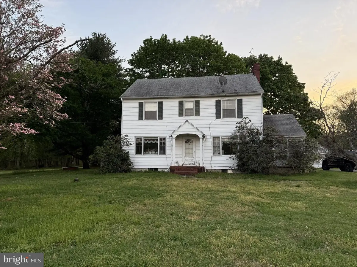 4907 Dupont Pkwy, Smyrna, DE 19977 - #1