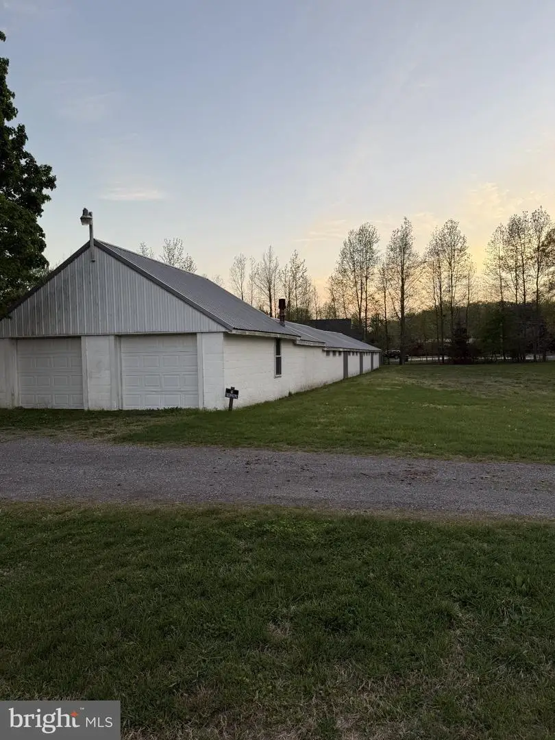 4907 Dupont Pkwy, Smyrna, DE 19977 - #3