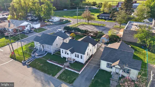 615 W 13th, NEW CASTLE, DE 19720