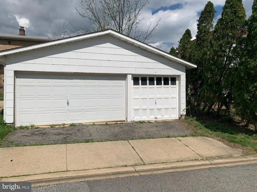 310 N Dupont Rd, Wilmington, DE 19804 - #2