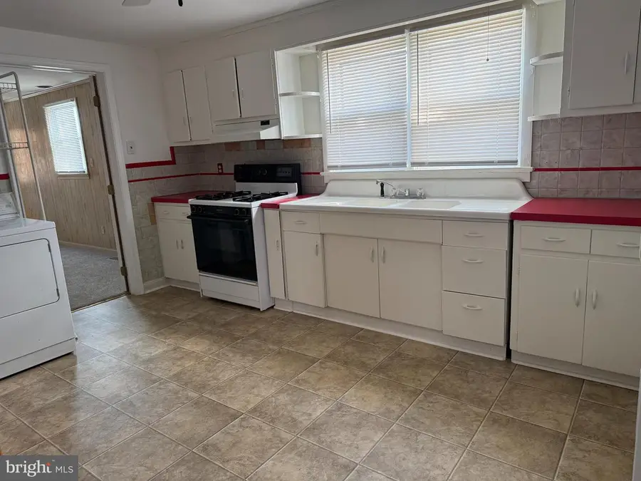 310 N Dupont Rd, Wilmington, DE 19804 - #3