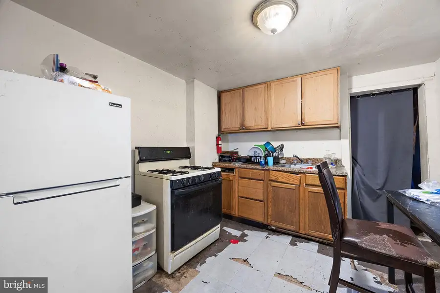 715 E 10th St, Wilmington, DE 19801 - #3