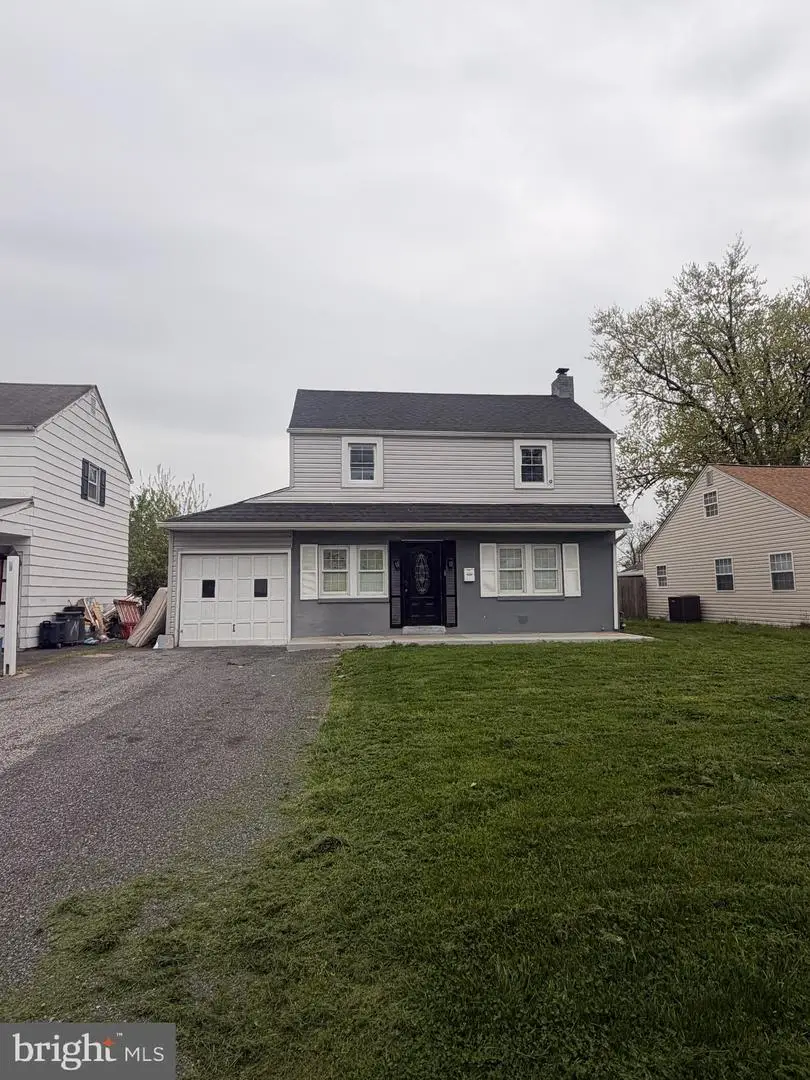 113 W Van Buren Ave, New Castle, DE 19720 - #1