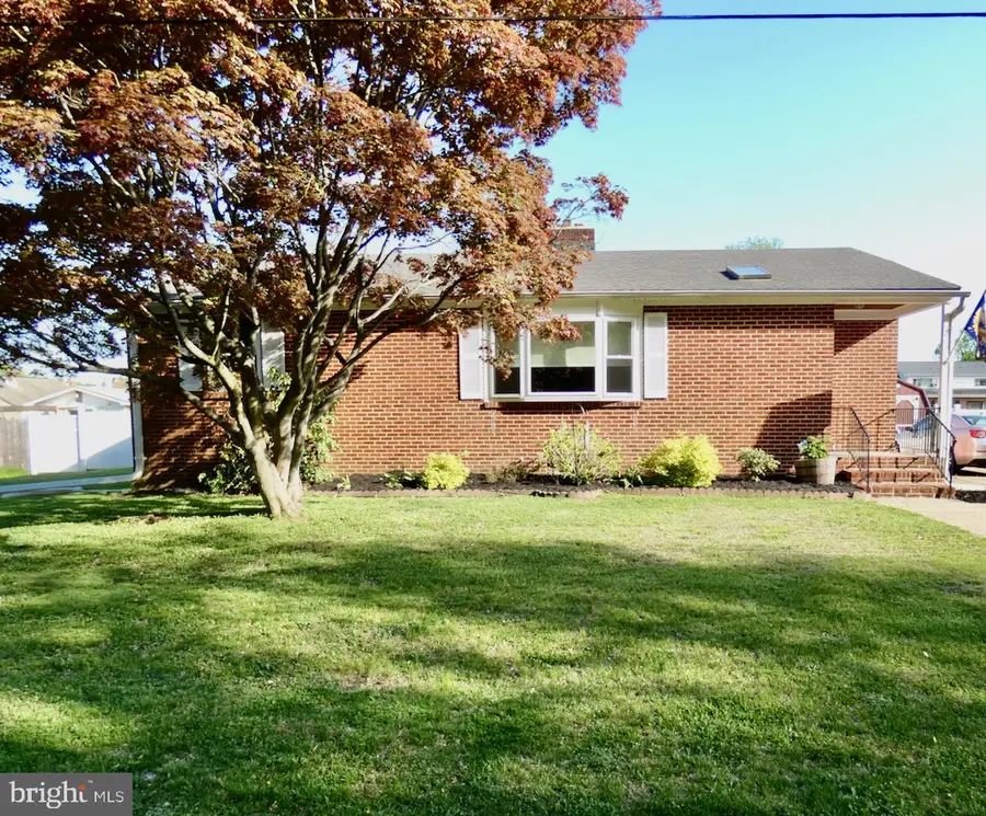 710 W 14th St, New Castle, DE 19720 - #3