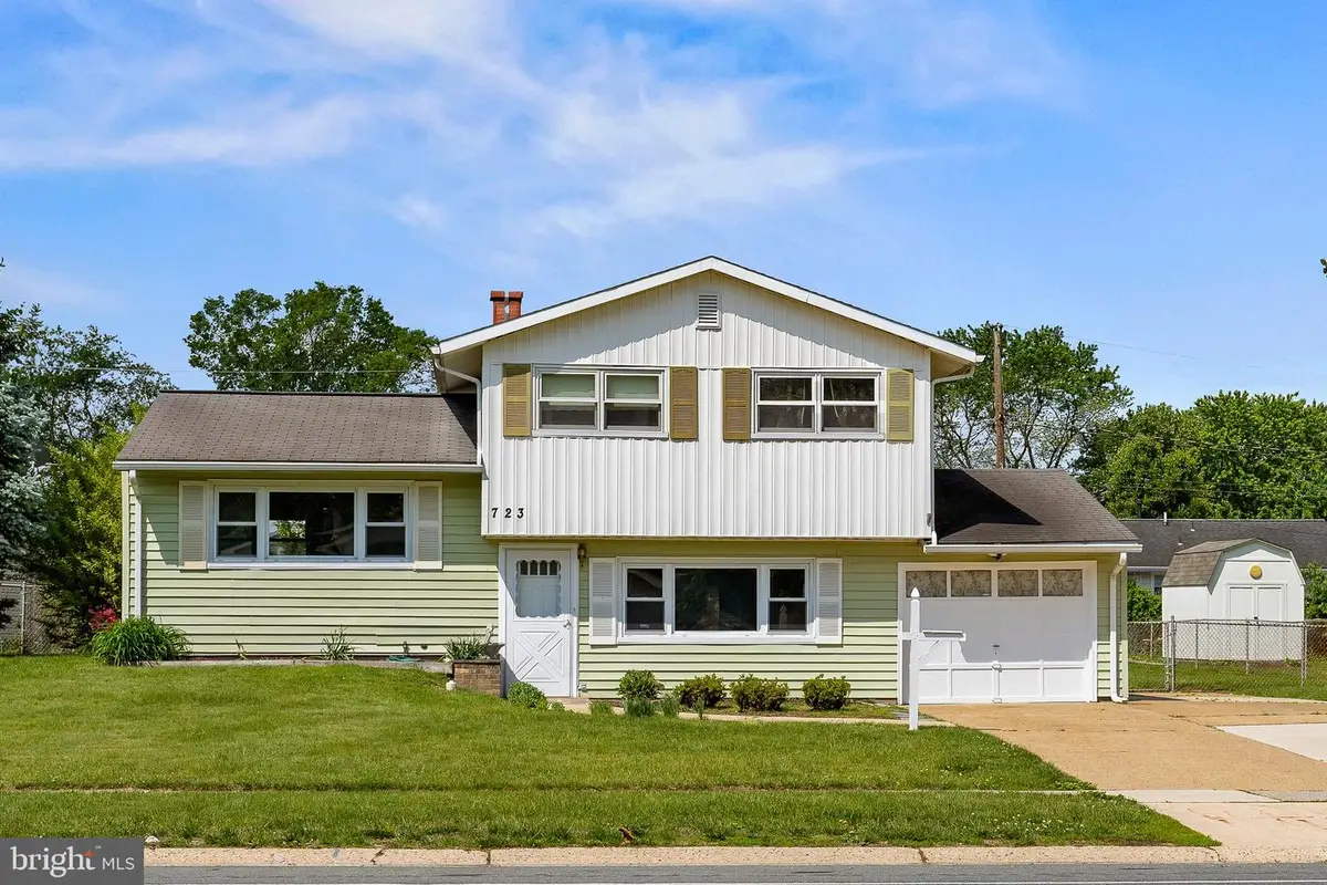 723 S Harmony Rd, Newark, DE 19713 - #1