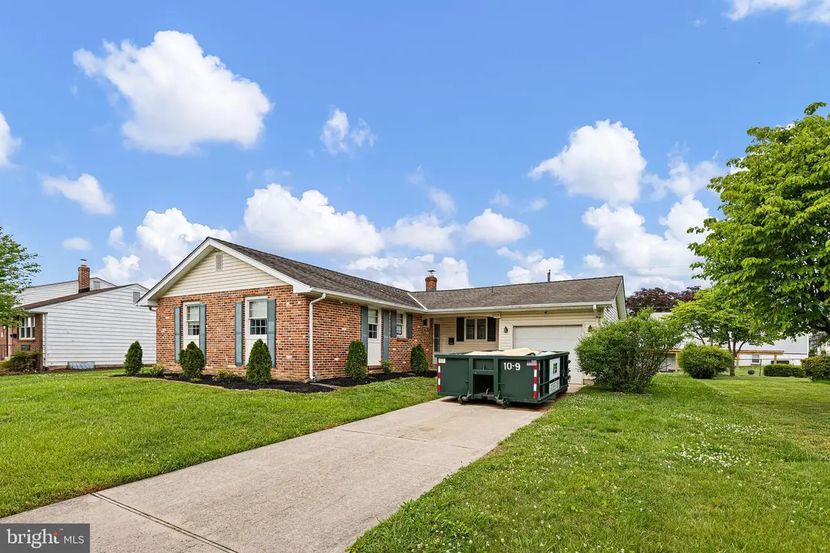 3209 Bristol Dr, Wilmington, DE 19808 - #1