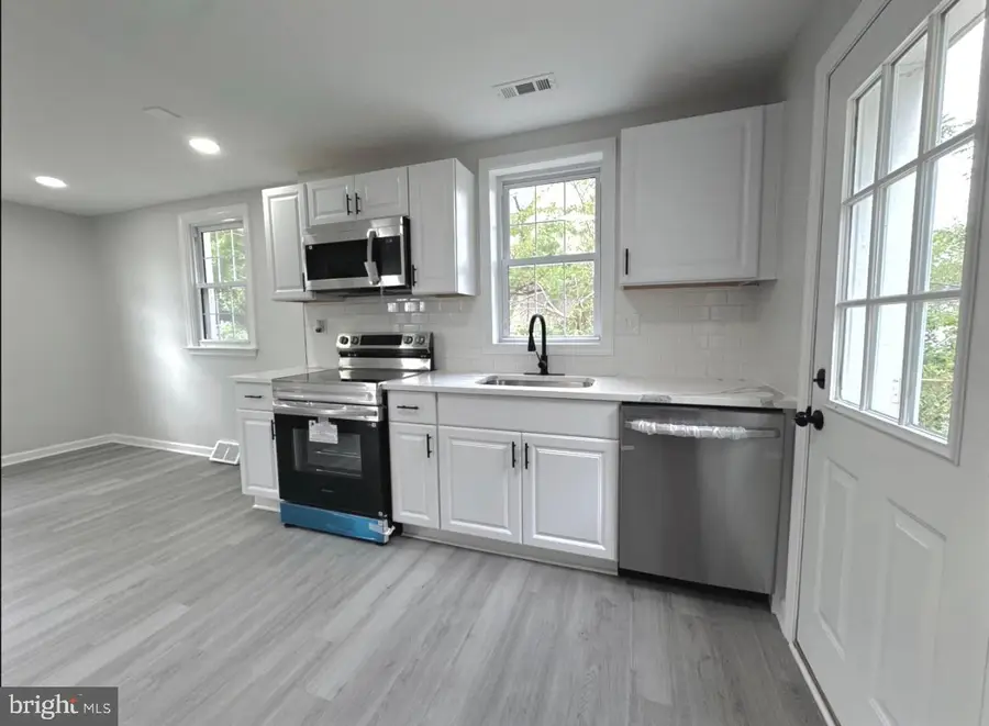 131 Atlas Dr, New Castle, DE 19720 - #3
