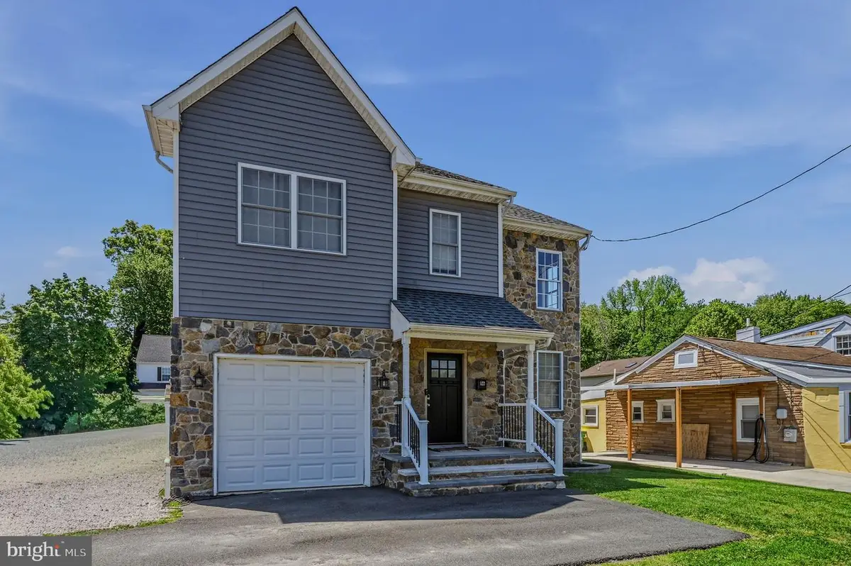 16 Kiamensi Rd, Wilmington, DE 19804 - #1