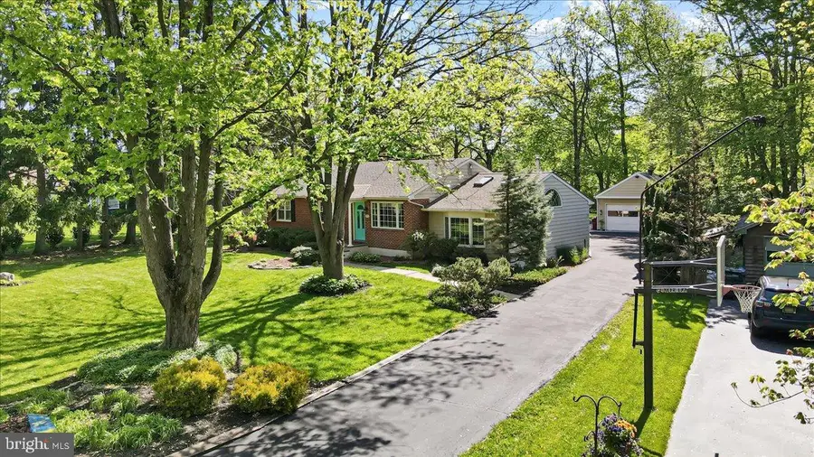 2002 Fairblue Ln, Wilmington, DE 19810 - #2