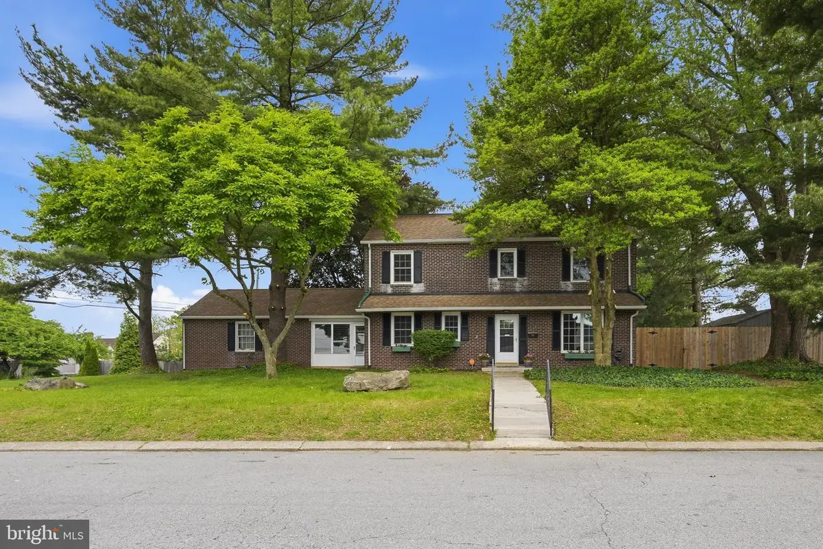 212 Washington Ave, Wilmington, DE 19804 - #1