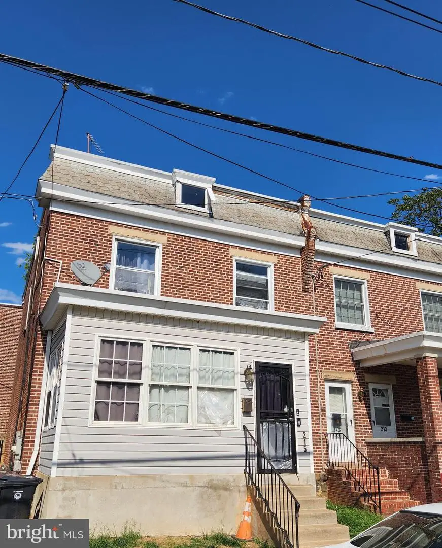 215 W 29th St, Wilmington, DE 19802 - #1