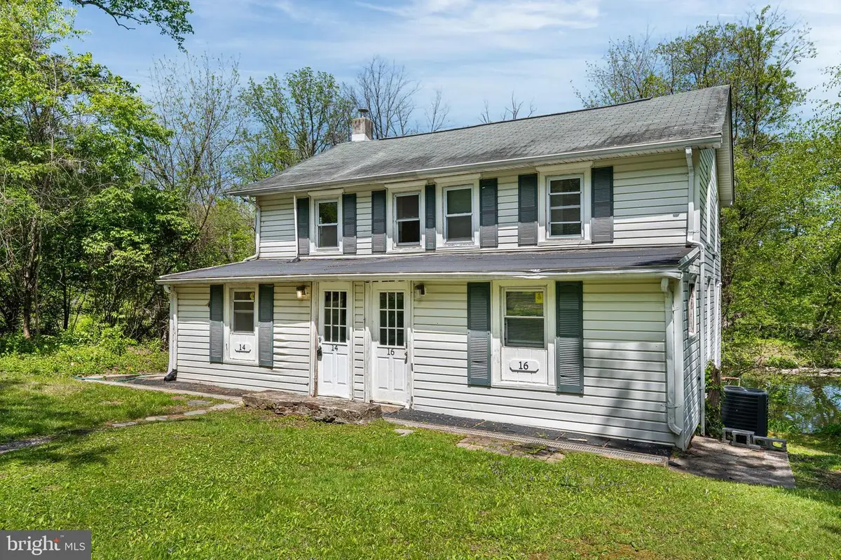 16 White Clay Dr, Newark, DE 19711 - #1