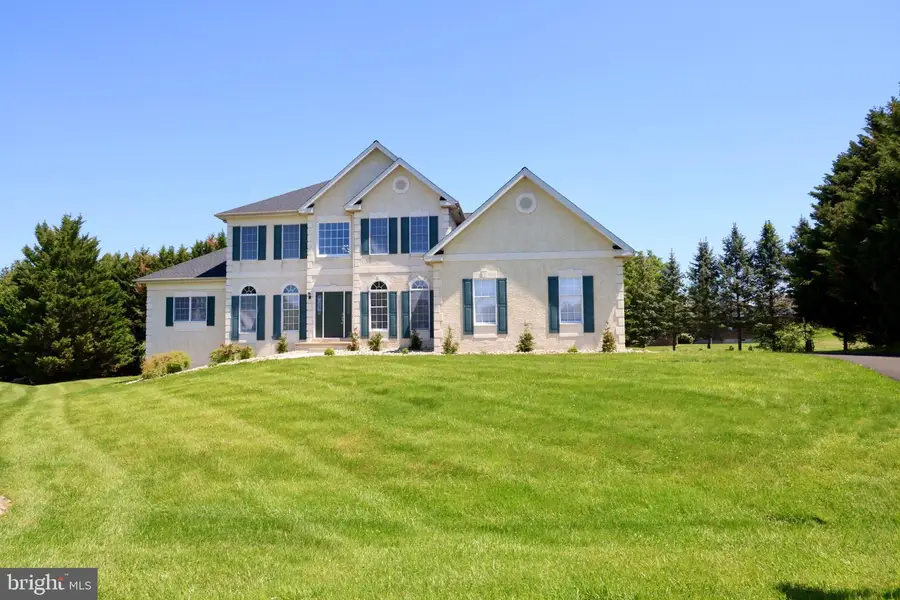 421 Harrison Dr, Hockessin, DE 19707 - #2