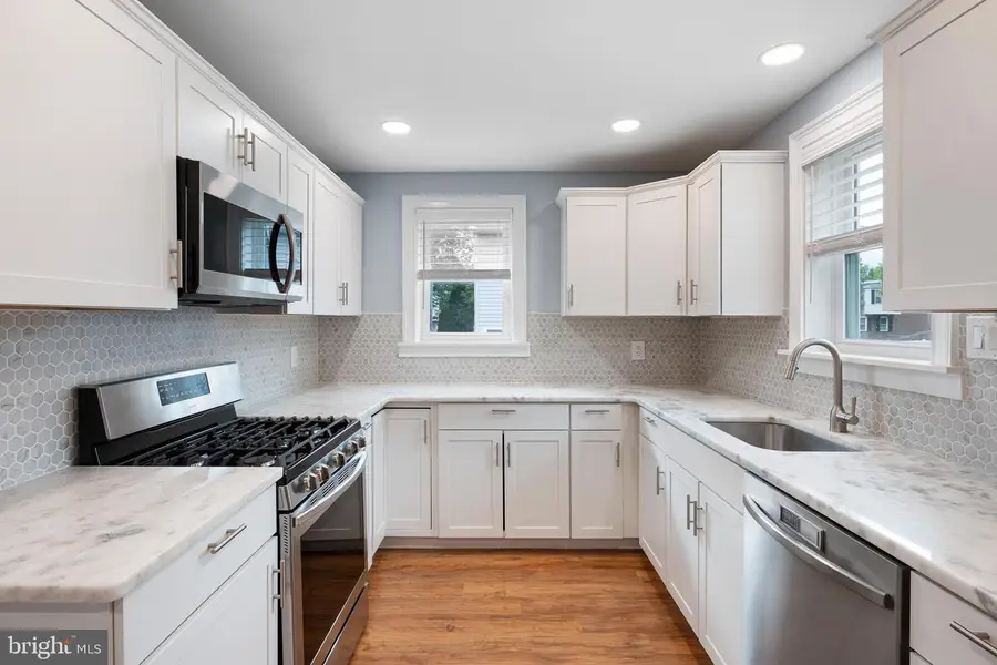 1811 Sycamore St, Wilmington, DE 19805 - #2