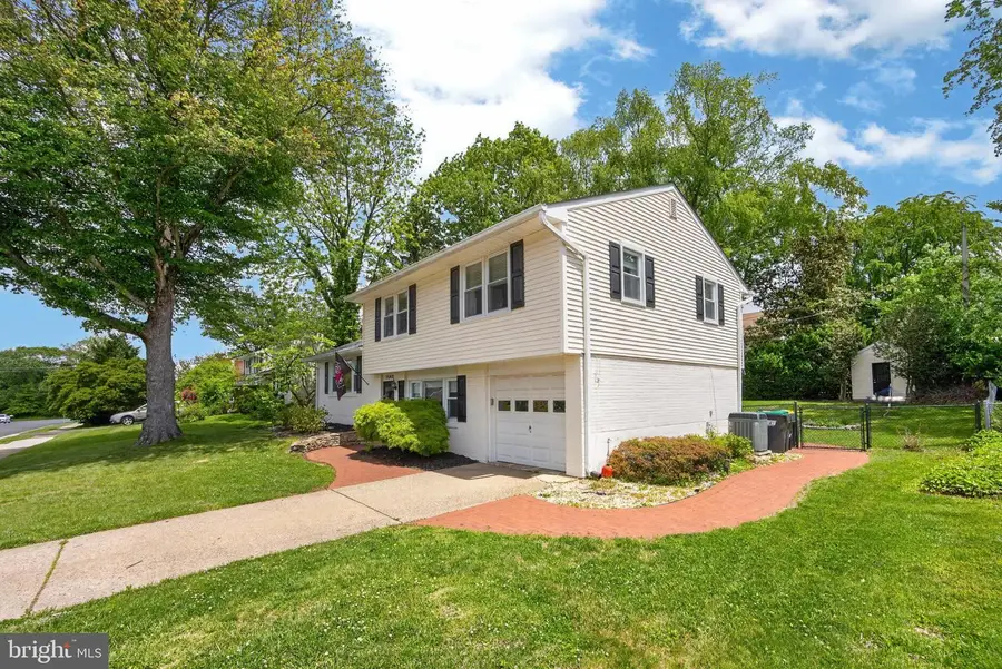 2040 Floral Dr, Wilmington, DE 19810 - #2