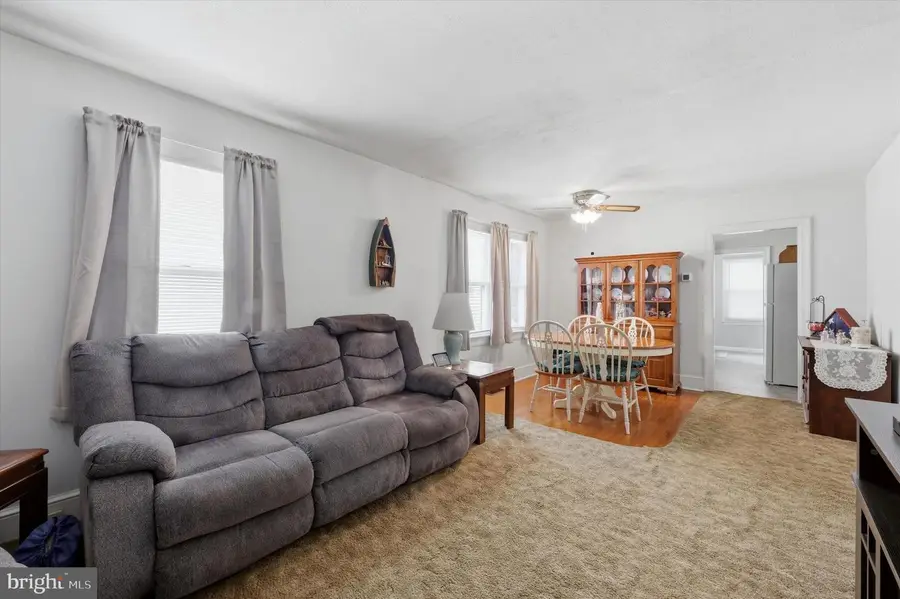 403 Pennsylvania Ave, Claymont, DE 19703 - #3
