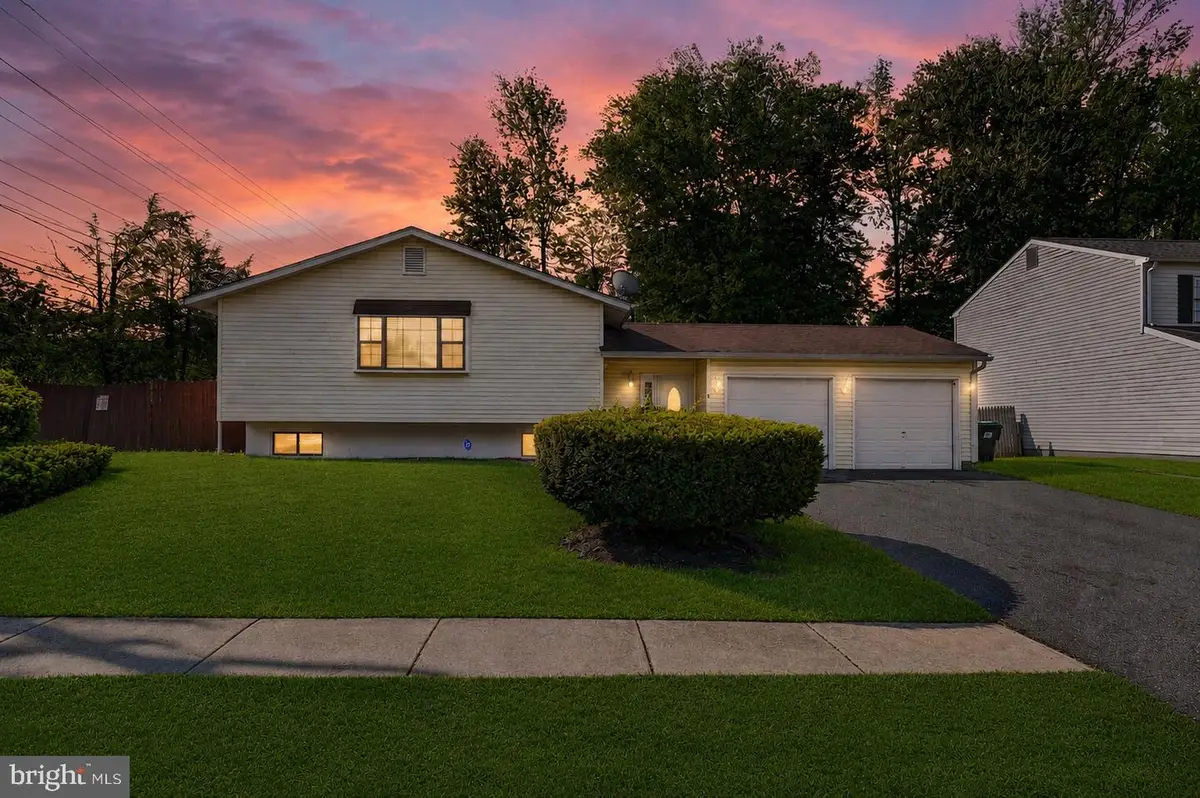 1 Broadleaf Dr, Newark, DE 19702 - #1
