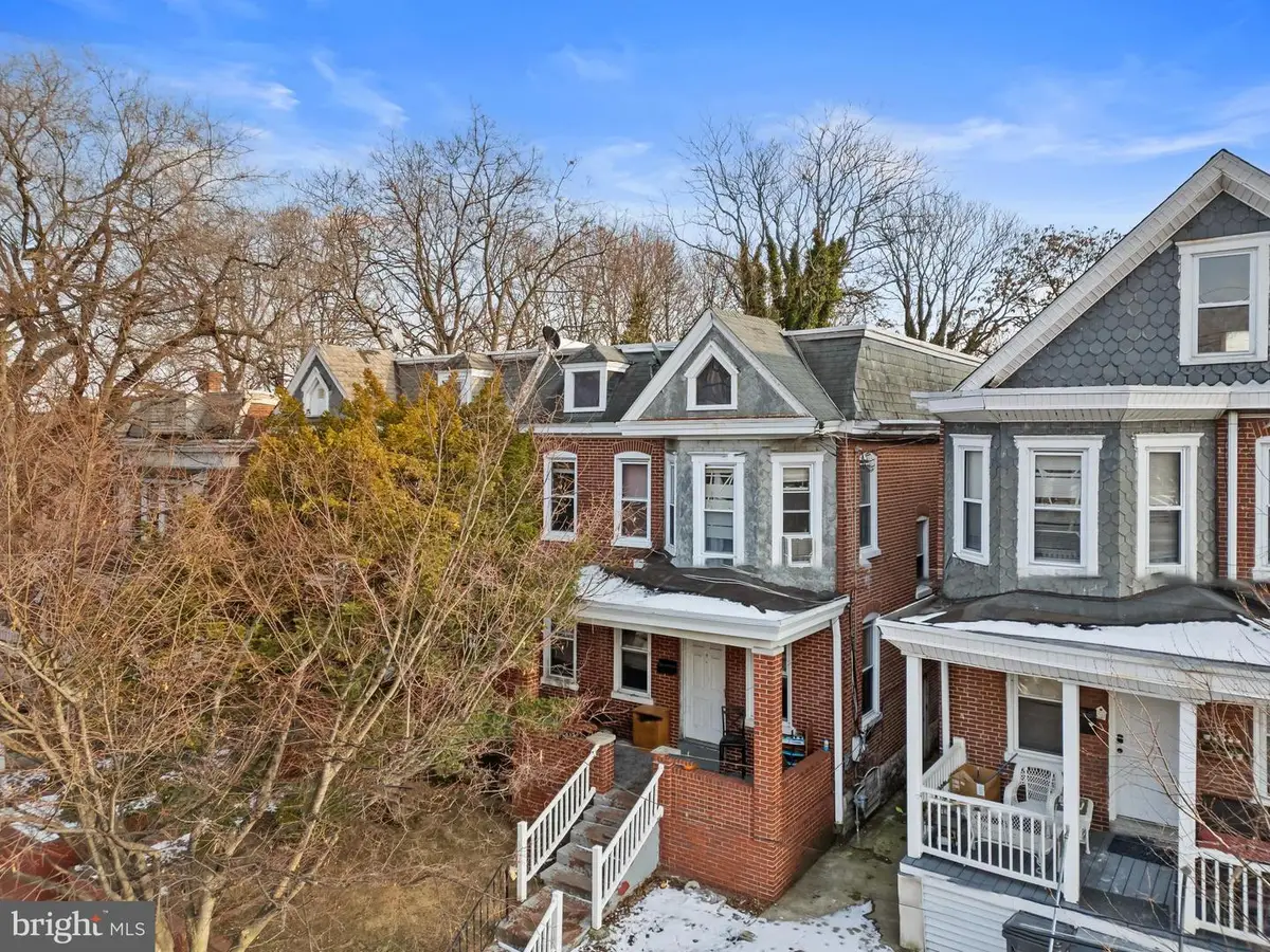 2404 Washington St, Wilmington, DE 19802 - #1