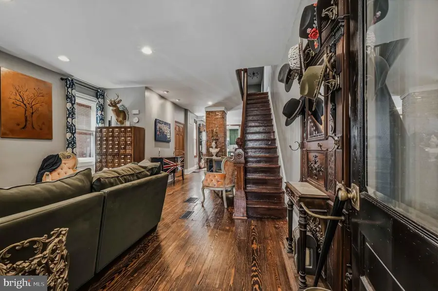 210 W 18th St, Wilmington, DE 19802 - #3