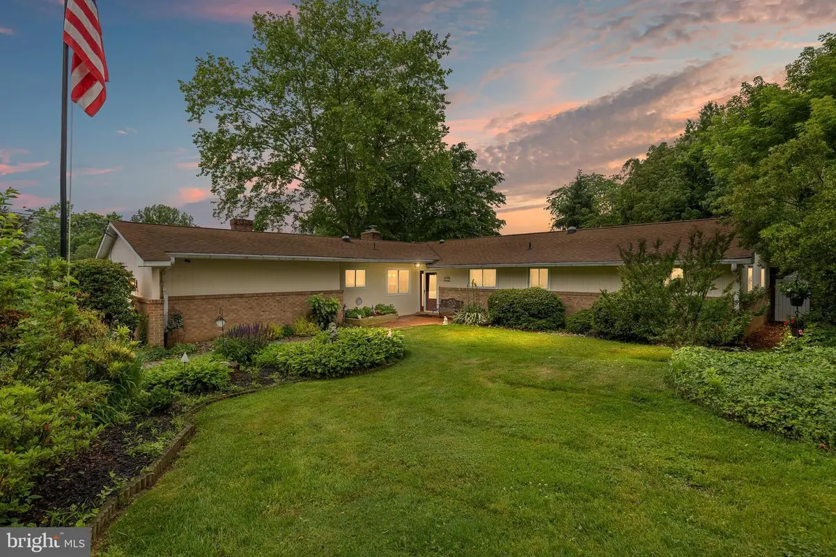 22 Ridgewood Circle, Wilmington, DE 19809 - #1