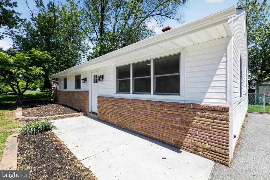 111 Dyer Ave, New Castle, DE 19720 - #3