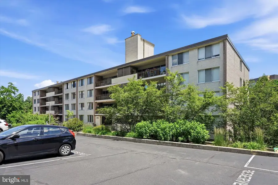 2302-unit B205 Riddle Ave, Wilmington, DE 19806 - #2