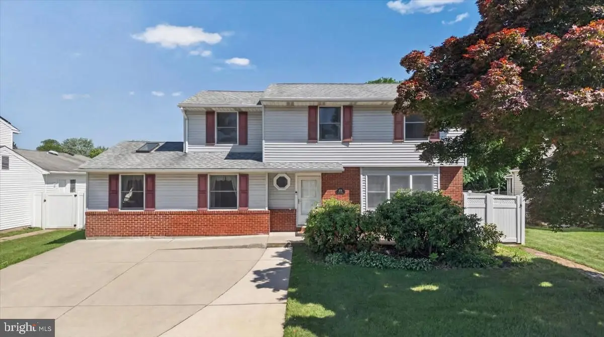 2318 Smiths Ln, Wilmington, DE 19810 - #1